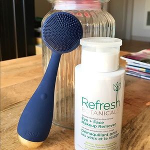 PMD Beauty Clean facial silicone cleansing brush